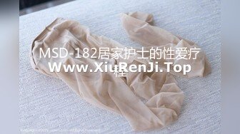 STP23266 杏吧传媒 揭露钢琴演奏家的淫乱私生活