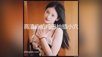 极品熟女吃鸡大战，技术超棒，深知口爆精髓，吹，吸、舔、吃、吞要素，看着就爽翻了! (1)